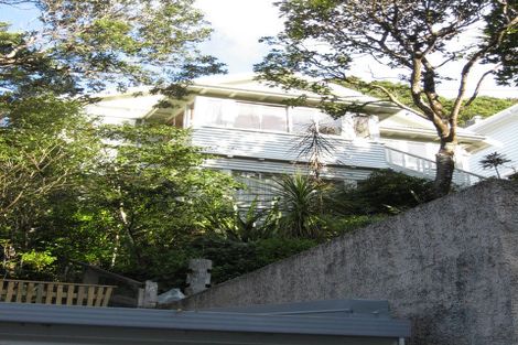 Photo of property in 39 Ngaio Road, Kelburn, Wellington, 6012