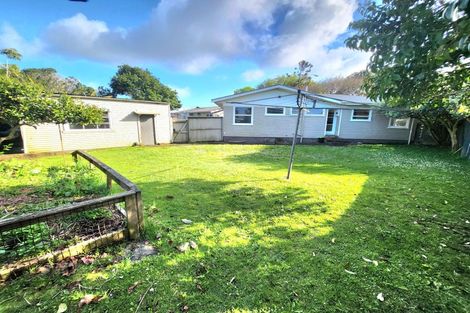 Photo of property in 25 Brentford Place, Manurewa, Auckland, 2102