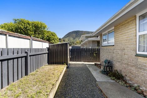 Photo of property in 18b Nelson Square, Picton, 7220