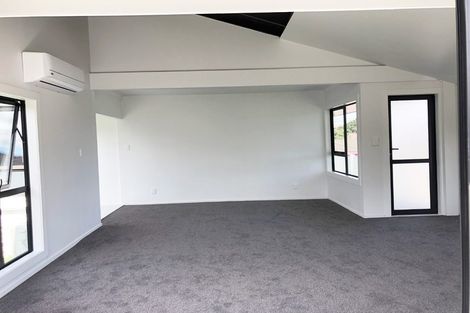 Photo of property in 10b Gifford Road, Papatoetoe, Auckland, 2025