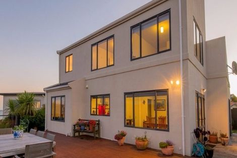 Photo of property in 91 Cypress Drive, Maungaraki, Lower Hutt, 5010