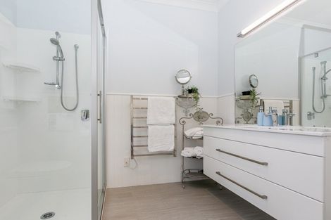 Photo of property in 761 Main North Road, Bay View, Napier, 4182