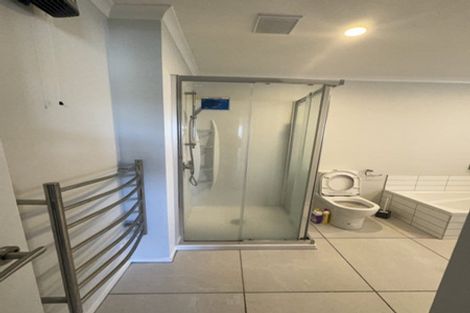 Photo of property in 73 Erlestoke Crescent, Churton Park, Wellington, 6037