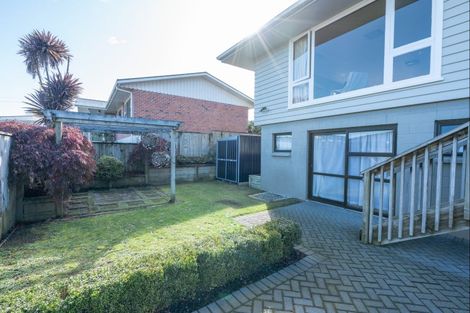 Photo of property in 2/48 Ngamotu Road, Hilltop, Taupo, 3330