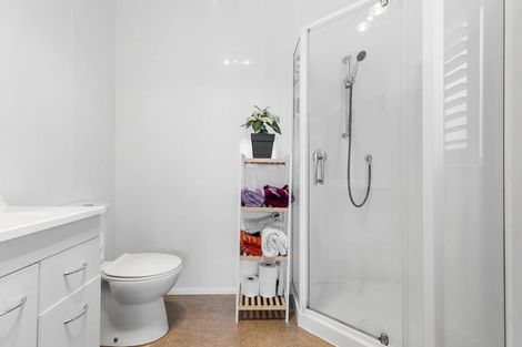 Photo of property in 200 Tamamutu Street, Taupo, 3330