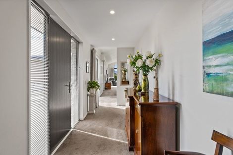 Photo of property in 38 Judge And Jury Drive, Lake Hayes, Queenstown, 9304