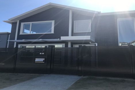 Photo of property in 60 Karepiro Drive, Stanmore Bay, Whangaparaoa, 0932