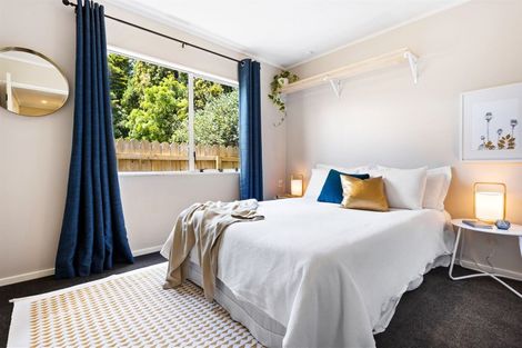 Photo of property in 2/60 Taikata Road, Te Atatu Peninsula, Auckland, 0610