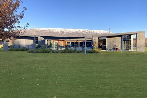 Photo of property in 23 Mountain View Drive, Wanaka, 9382