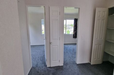 Photo of property in 192a Botany Road, Botany Downs, Auckland, 2010