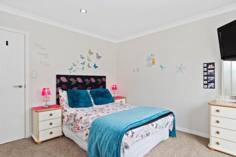 Photo of property in 48 Rexford Heights, Pyes Pa, Tauranga, 3112