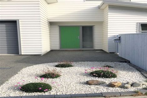 Photo of property in 20 Farnworth Terrace, Churton Park, Wellington, 6037