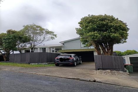 Photo of property in 1 Otira Grove, Kelson, Lower Hutt, 5010