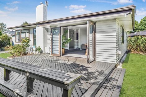 Photo of property in 16 Morris Road, Hillcrest, Hamilton, 3216