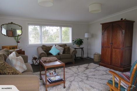 Photo of property in 50 North Crescent, Kaukapakapa, 0873