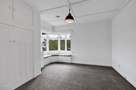 Photo of property in 65 Pioneer Road, Moturoa, New Plymouth, 4310