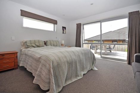 Photo of property in 54 Madison Terrace, Silverdale, 0932