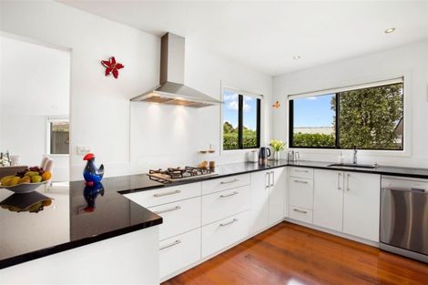 Photo of property in 1/22a Tomo Street, New Lynn, Auckland, 0600