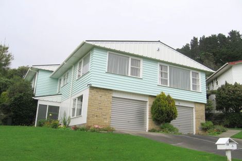 Photo of property in 23 Oriel Avenue, Tawa, Wellington, 5028