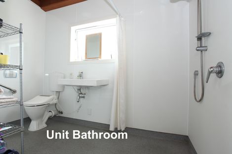 Photo of property in 68 Wallis Street, Raglan, 3225