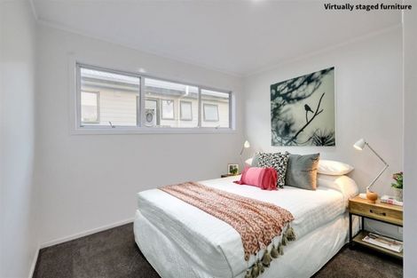 Photo of property in 49 Roberts Road, Matakatia, Whangaparaoa, 0930