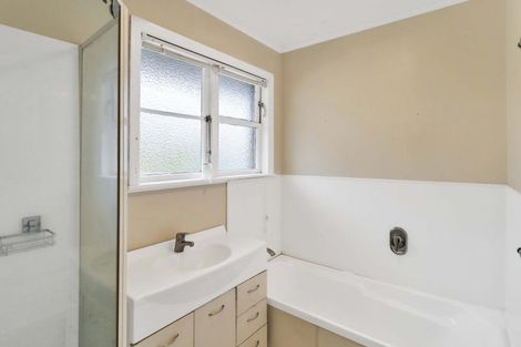 Photo of property in 3 Parnell Street, Fairfield, Lower Hutt, 5011