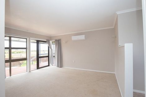 Photo of property in 2 Back Miranda Road, Waitakaruru, Thames, 3576