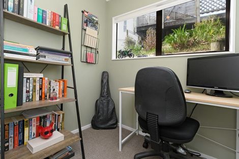 Photo of property in 25a Landview Road, Parkvale, Tauranga, 3112