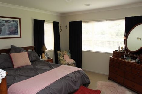 Photo of property in 24 Waerenga Road, Otaki, 5512