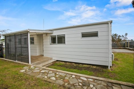 Photo of property in 15 Oleander Place, Bell Block, New Plymouth, 4312