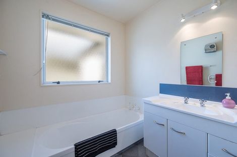 Photo of property in 10 Pepper Tree Way, The Wood, Nelson, 7010