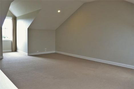 Photo of property in 10 Leneford Drive, East Tamaki, Auckland, 2013