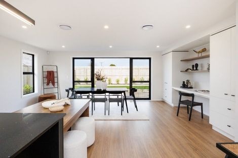 Photo of property in 68 Freedom Drive, Kelvin Grove, Palmerston North, 4414