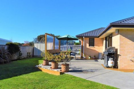 Photo of property in 16 Kakapo Lane, Motueka, 7120