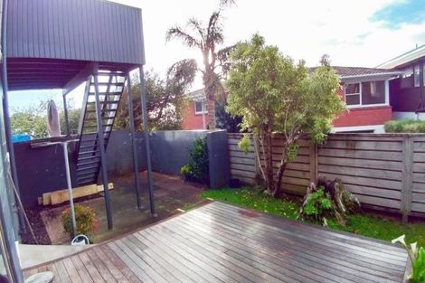 Photo of property in 2/3 Rahopara Street, Castor Bay, Auckland, 0620
