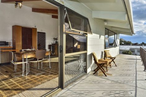 Photo of property in 77 Fortescue Street, Mahia, 4198