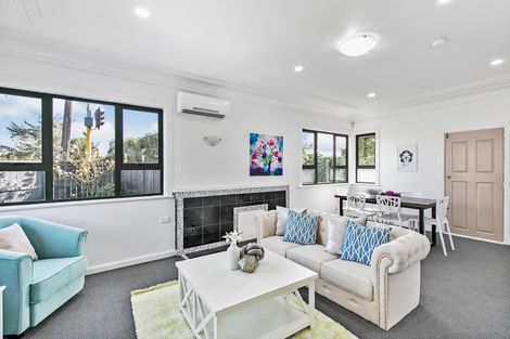 Photo of property in 1 Henwood Road, Mangere East, Auckland, 2024