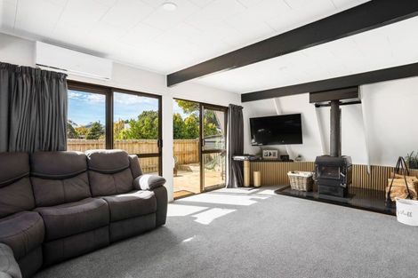 Photo of property in 28 Canberra Place, Waldronville, Dunedin, 9018