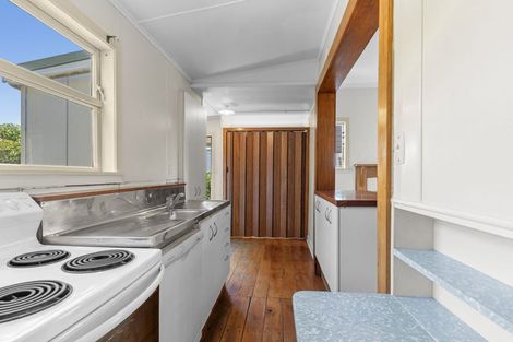 Photo of property in 58 Morley Street, New Plymouth, 4310
