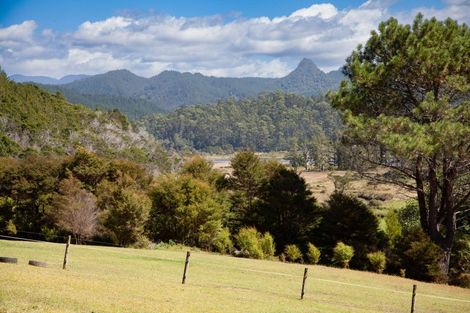 Photo of property in 896a Hikuai Settlement Road, Pauanui, Hikuai, 3579