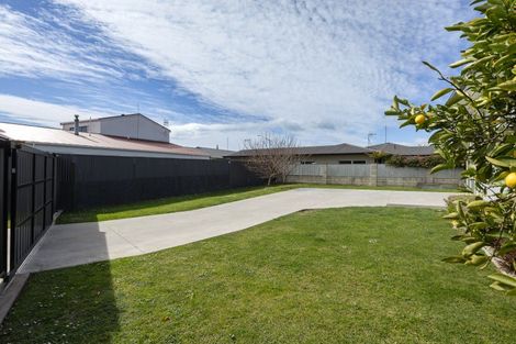 Photo of property in 49 Meeanee Road, Taradale, Napier, 4112