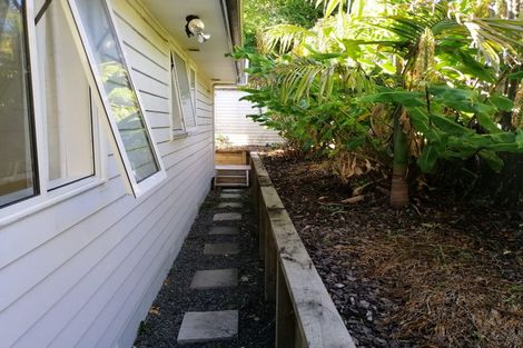 Photo of property in 29 Trinidad Road, Sunnynook, Auckland, 0620