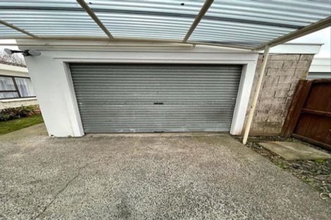 Photo of property in 2/6 Elizabeth Street, Papakura, 2110