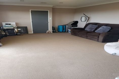 Photo of property in 105 Macleans Road, Bucklands Beach, Auckland, 2014