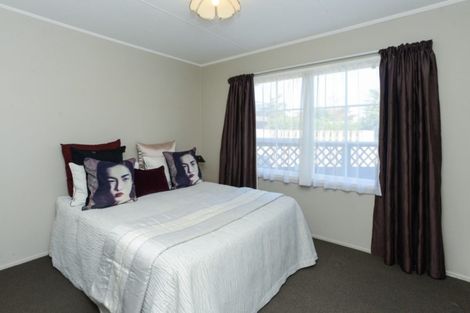 Photo of property in 9 Breadalbane Road, Havelock North, 4130