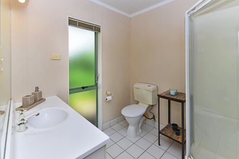 Photo of property in 25 Eiger Place, Northpark, Auckland, 2013