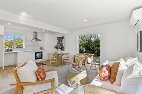 Photo of property in 65 Pacific Road, North New Brighton, Christchurch, 8083