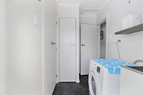 Photo of property in 8 Ngahu Street, Fairy Springs, Rotorua, 3015