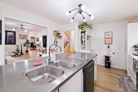 Photo of property in 63a Arundel Crescent, Westown, New Plymouth, 4310