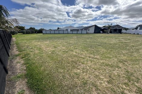 Photo of property in 129 One Tree Point Road, One Tree Point, 0118